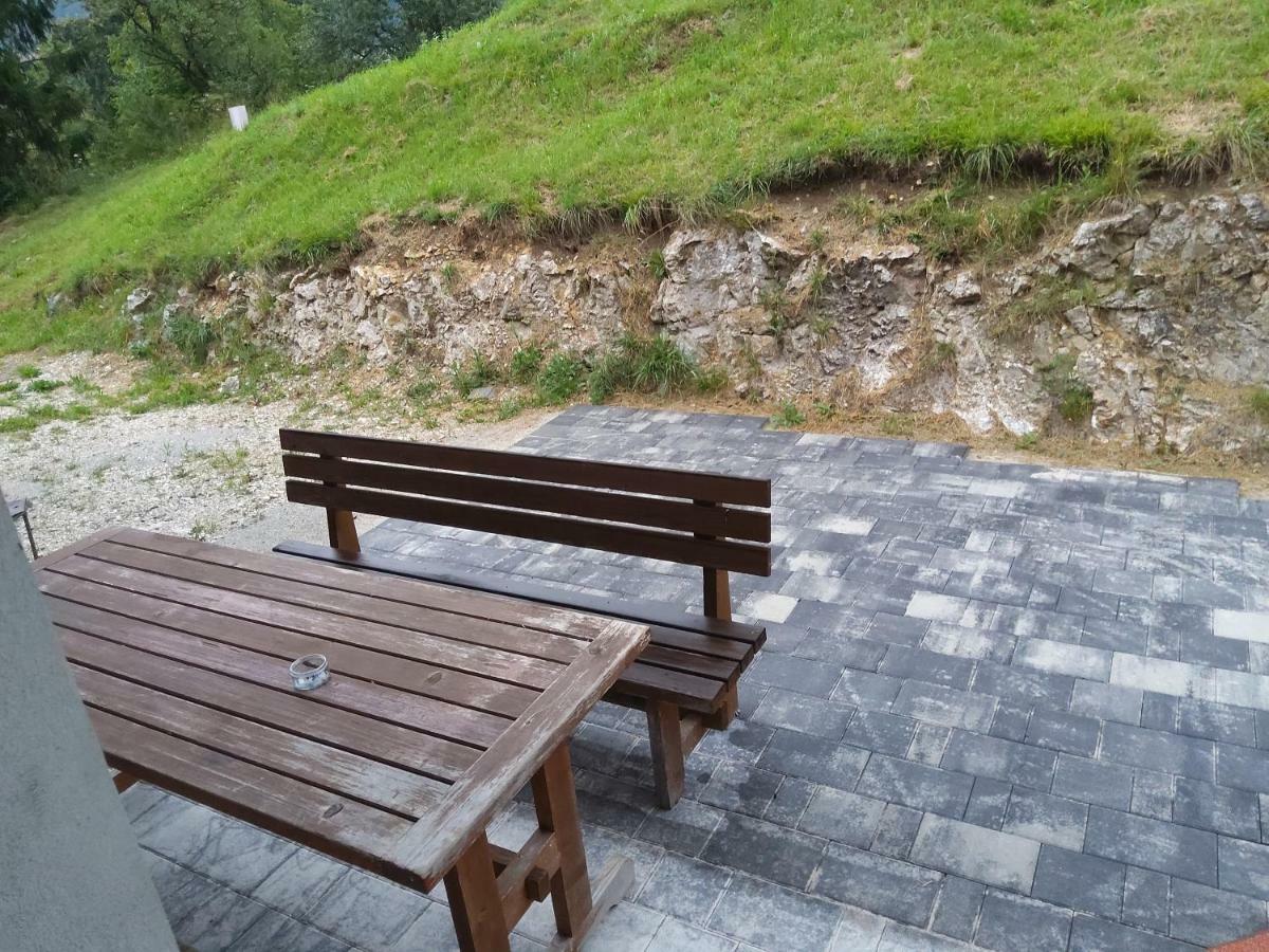 Apartma Dominik Zgornje Gorje Exterior photo